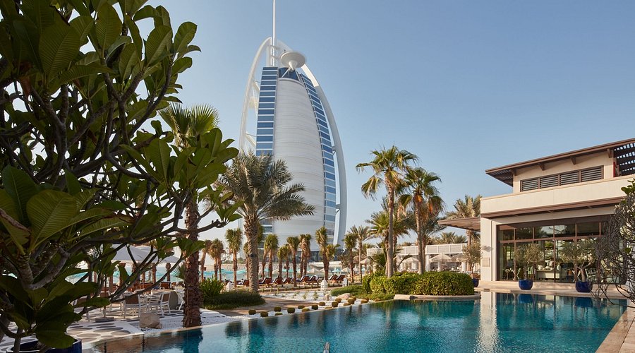 Best Beach Clubs in Dubai